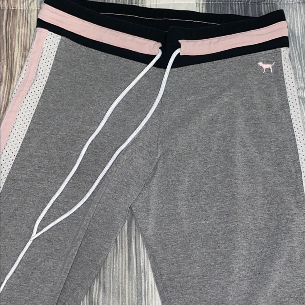 VICTORIAS SECRET yoga pants 💗